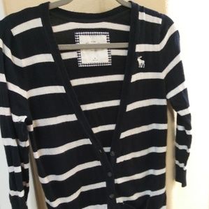 Abercrombie & Fitch sweater